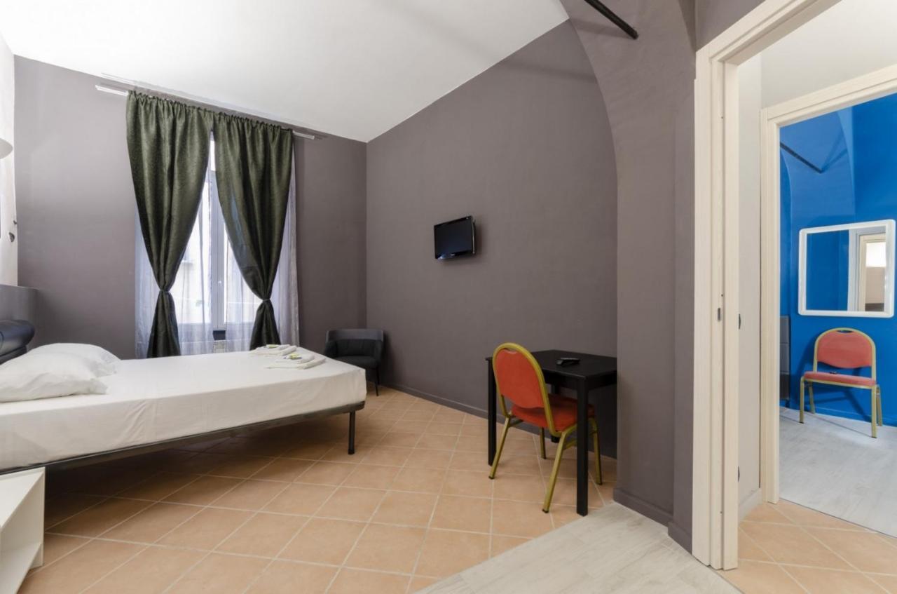 Joivy Warm Family Flat For 9, Near Porto Antico Apartment Genoa Bagian luar foto