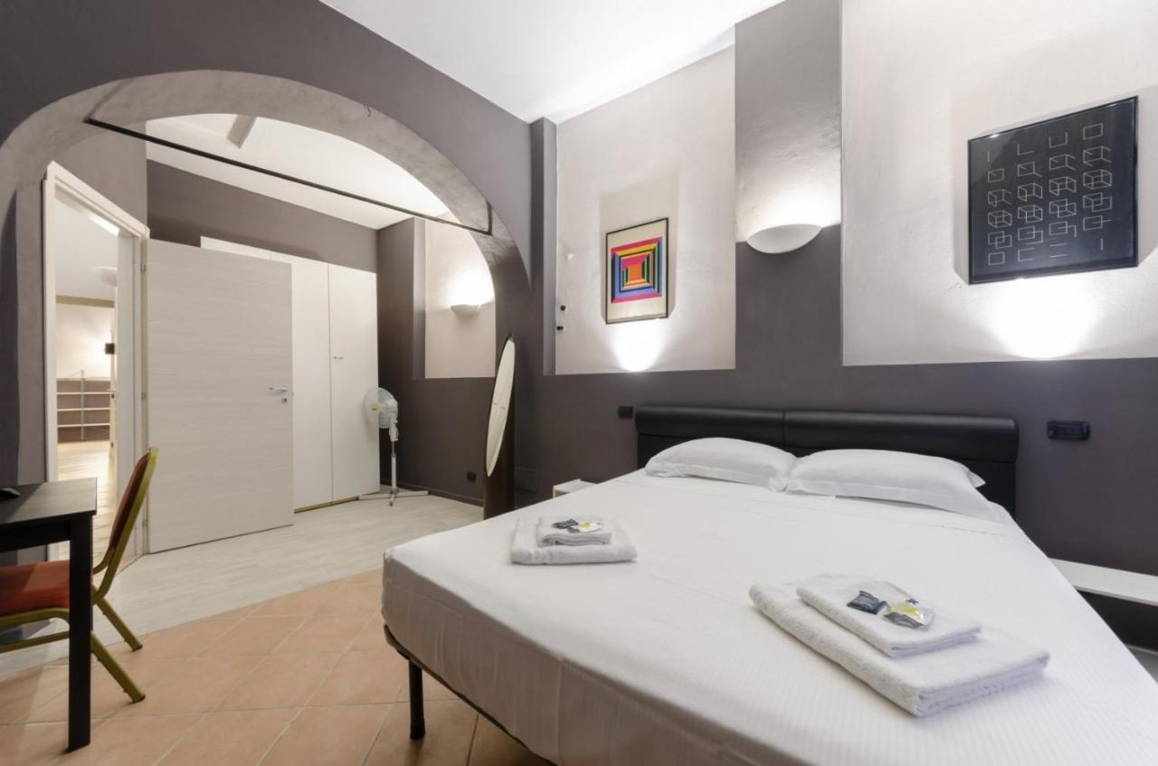 Joivy Warm Family Flat For 9, Near Porto Antico Apartment Genoa Bagian luar foto