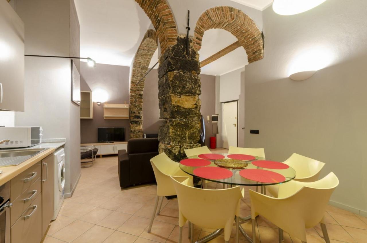 Joivy Warm Family Flat For 9, Near Porto Antico Apartment Genoa Bagian luar foto