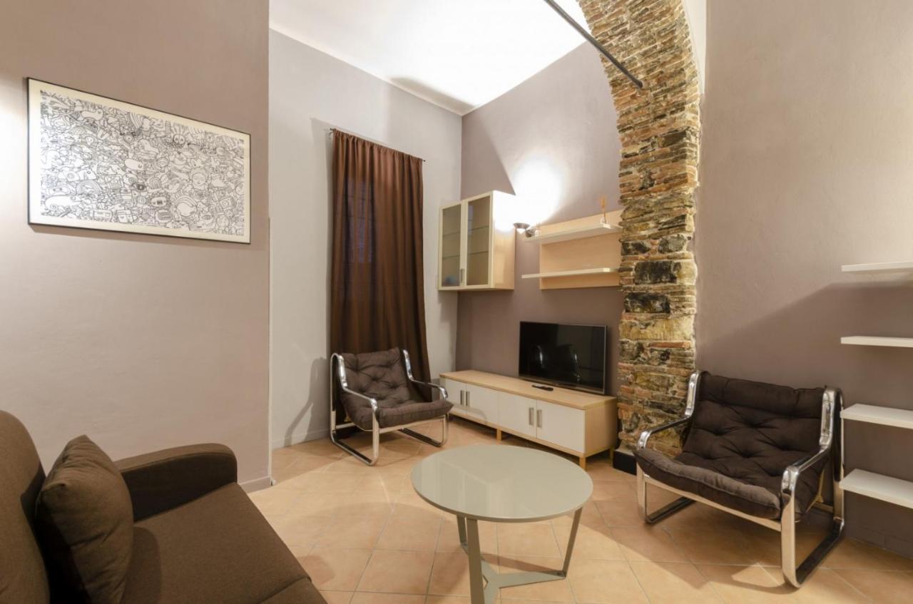 Joivy Warm Family Flat For 9, Near Porto Antico Apartment Genoa Bagian luar foto