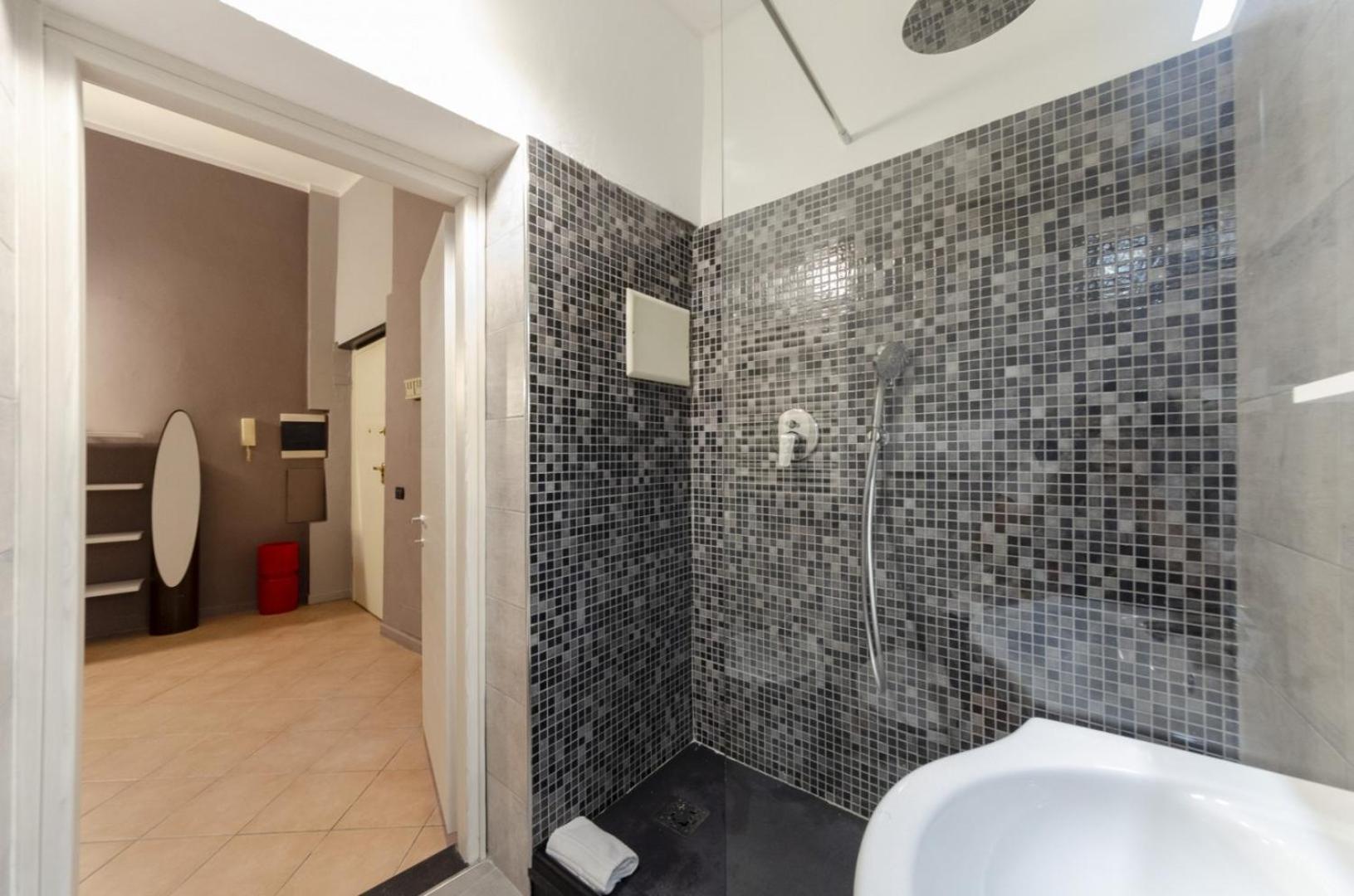 Joivy Warm Family Flat For 9, Near Porto Antico Apartment Genoa Bagian luar foto